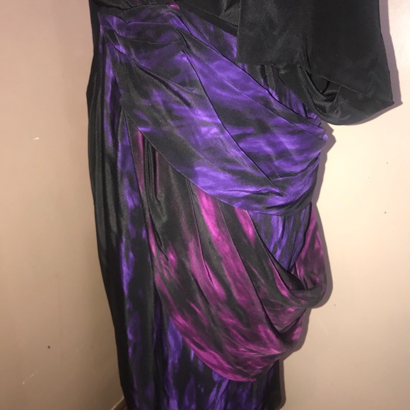 BCBG Max Azria Runway Designer dress - Picture 4 of 8